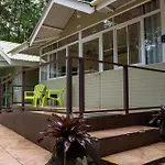 Jaguar Inn Bungalows