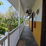 Cabinas El Colibri