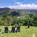 Orosi Al Natural Hotel Boutique