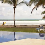 Casa Del Mar
