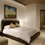 Casa Del Mar