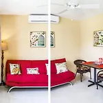 Apartment In Hermosa\'S Gardens