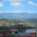 Hotel Reventazon & Guesthouse