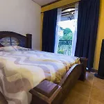 Pura Vida House Cabo Blanco