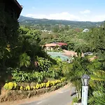 Hotel Monte Campana Heredia