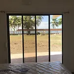 Gallina E Palo Beachfront Hotel