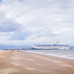 Alamar Hotel