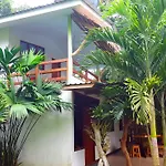 3 Bamboo Eco Lodge