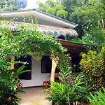 3 Bamboo Eco Lodge