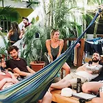 Blue Trailz Hostel & Surf Camp