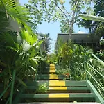 Hotel Mandarina