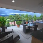 Condominios Monaco
