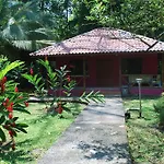 Pizote Lodge
