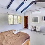 Playa Penca Mangrove Beach House