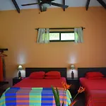 La Cacatua Lodge