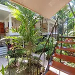 Colibri Apartments - 4 Min Walk To The Beach!