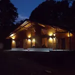 Helvetico Chalets & Reserve