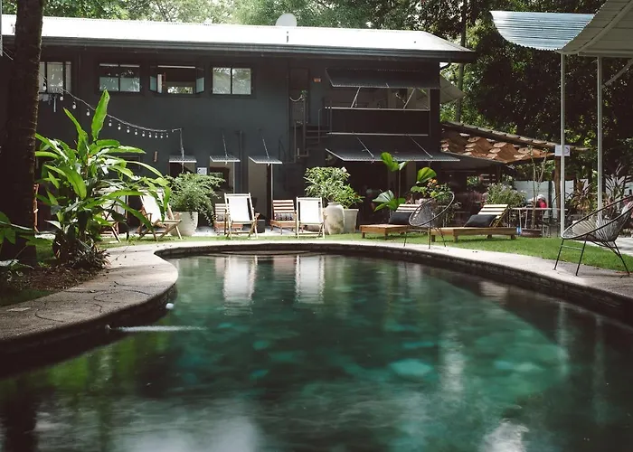 La Negra Surf Hotel