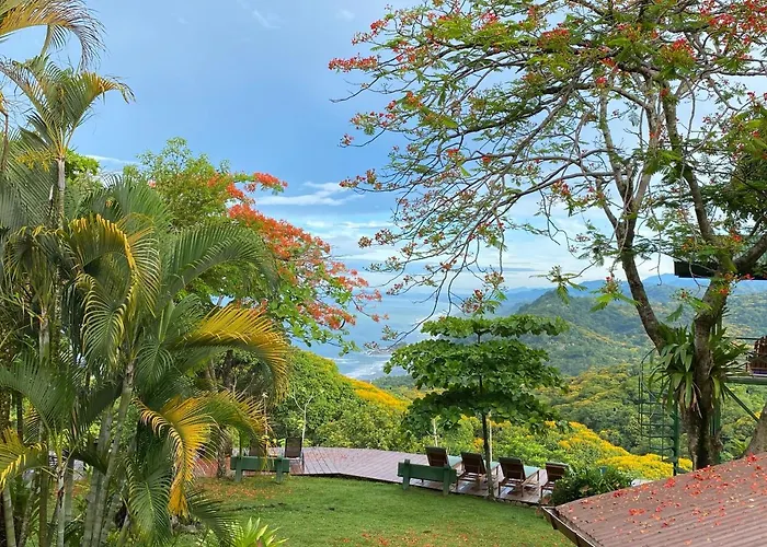 Pacific Edge Eco Lodge