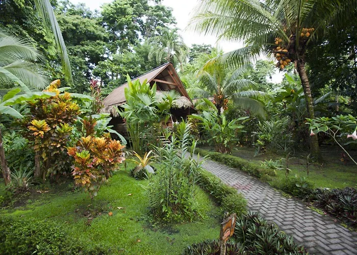 Azania Bungalows