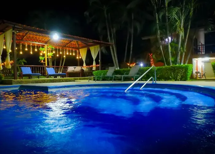 Hotel & Villas Huetares