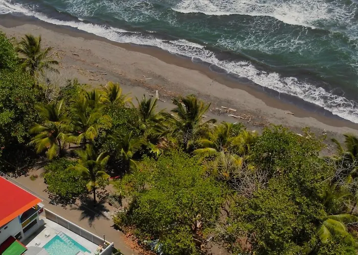 Hotel El Icaco Tortuguero