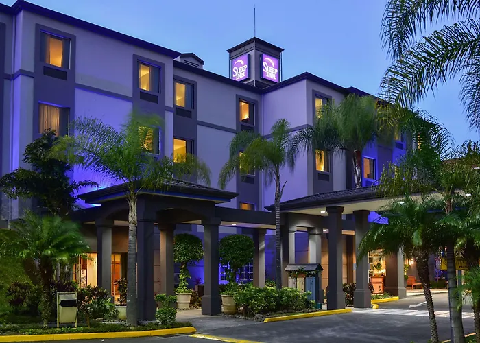 Sleep Inn Paseo Las Damas