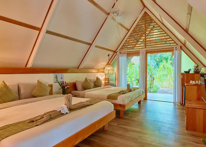 Shawandha Lodge