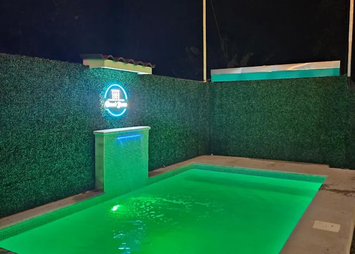 Ocean\'S Breeze Apartment And Rooms