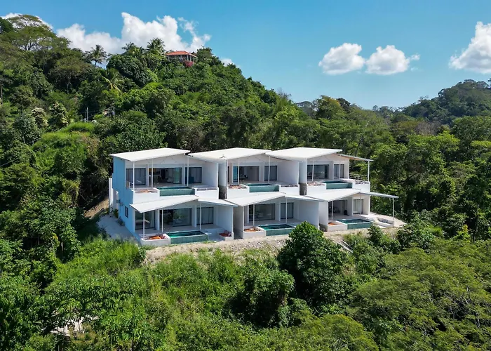 Les Roches - Paradise Retreat