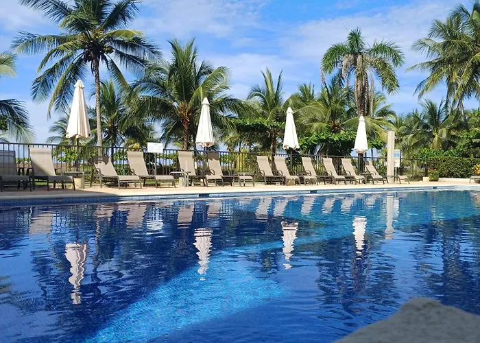 Apartamento De Lujo Las 3 Gotas Jaco, Frente Al Mar Con Vista A La Playa