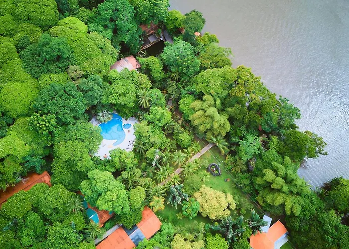 Evergreen Lodge