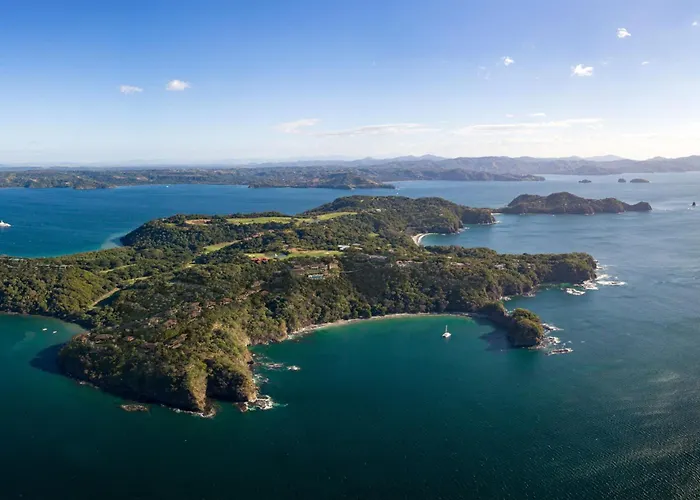 Nekajui, A Ritz-Carlton Reserve