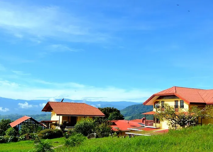 Guayabo Lodge