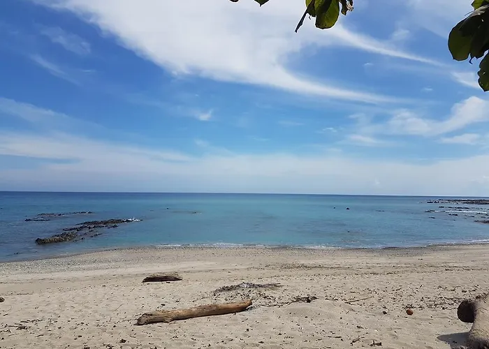 Pura Vida House Cabo Blanco