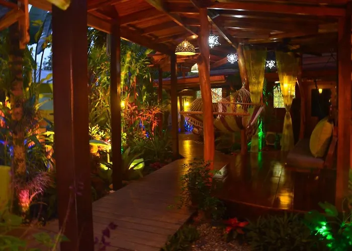 Physis Caribbean Bed & Breakfast