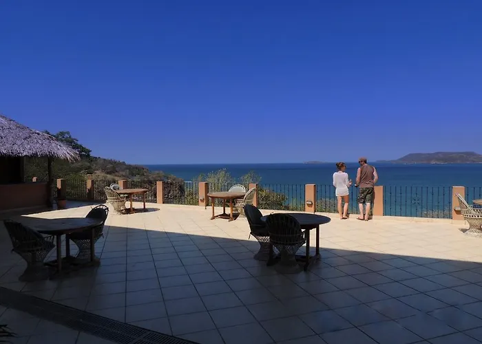 El Sabanero Beach Hotel