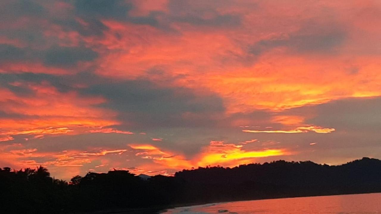 One Puerto Viejo *