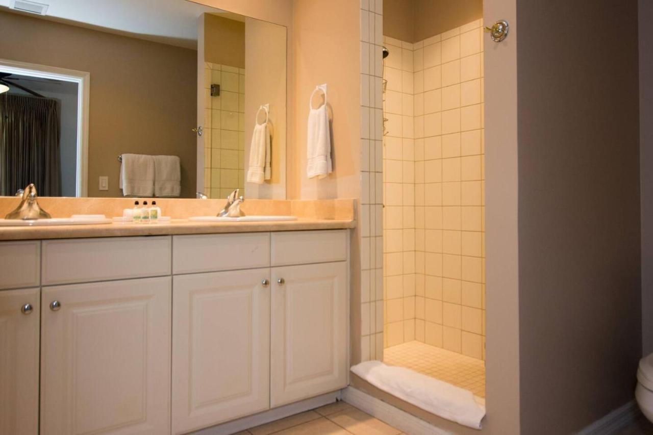 Ground-floor Unit, Terrace With Direct Access To Pool In *