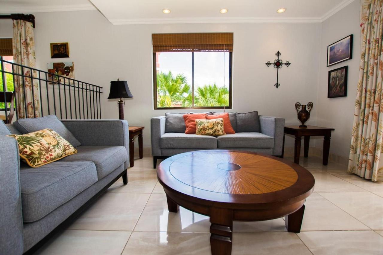 Exclusive On Golf Course At Reserva Conchal Is Stunning Inside And Out Holiday home *
