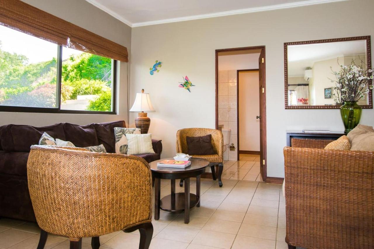 Dazzling Ocean Views From A Bluff In Flamingo - Magnificent Inside And Out *