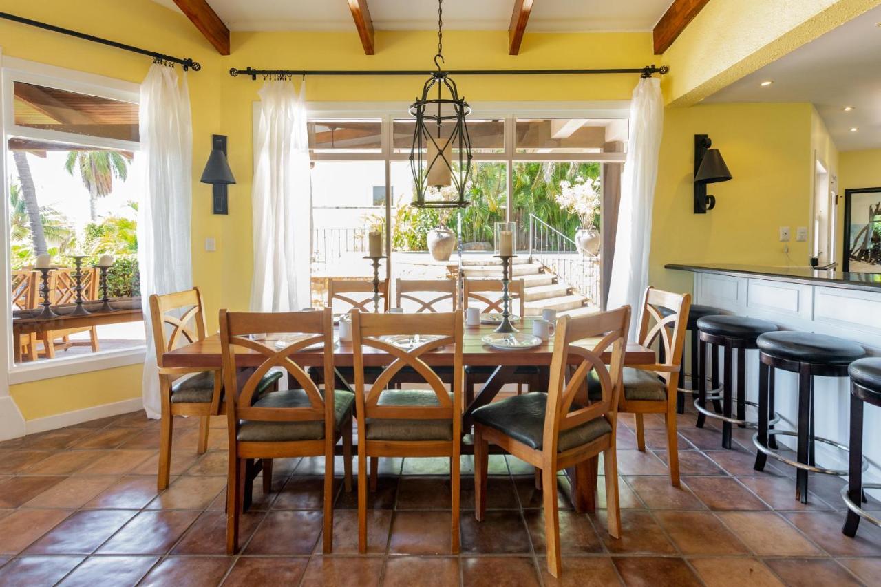Luxury Flamingo With Ocean View Sleeps 10 - Walking Distance From Holiday home Playa Flamingo