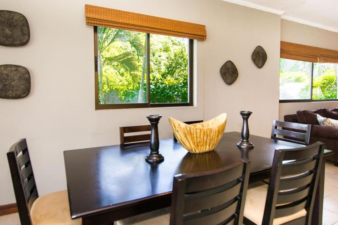 Dazzling Ocean Views From A Bluff In Flamingo - Magnificent Inside And Out Playa Flamingo