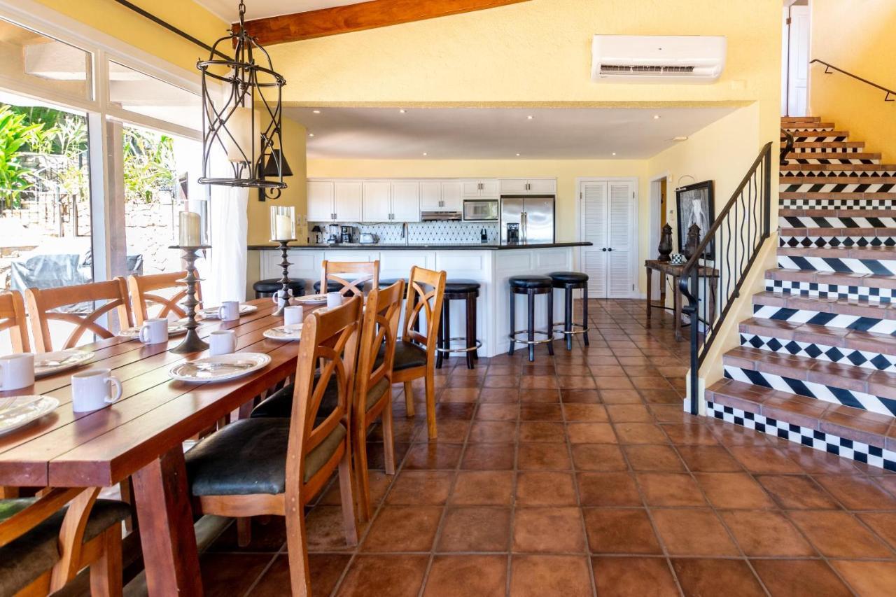 Luxury Flamingo With Ocean View Sleeps 10 - Walking Distance From Holiday home