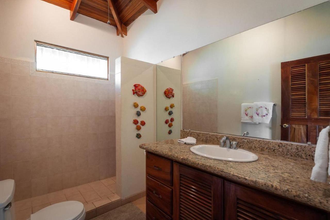 Joya - Pool With 180 Ocean View - In Walking Distance Holiday home *
