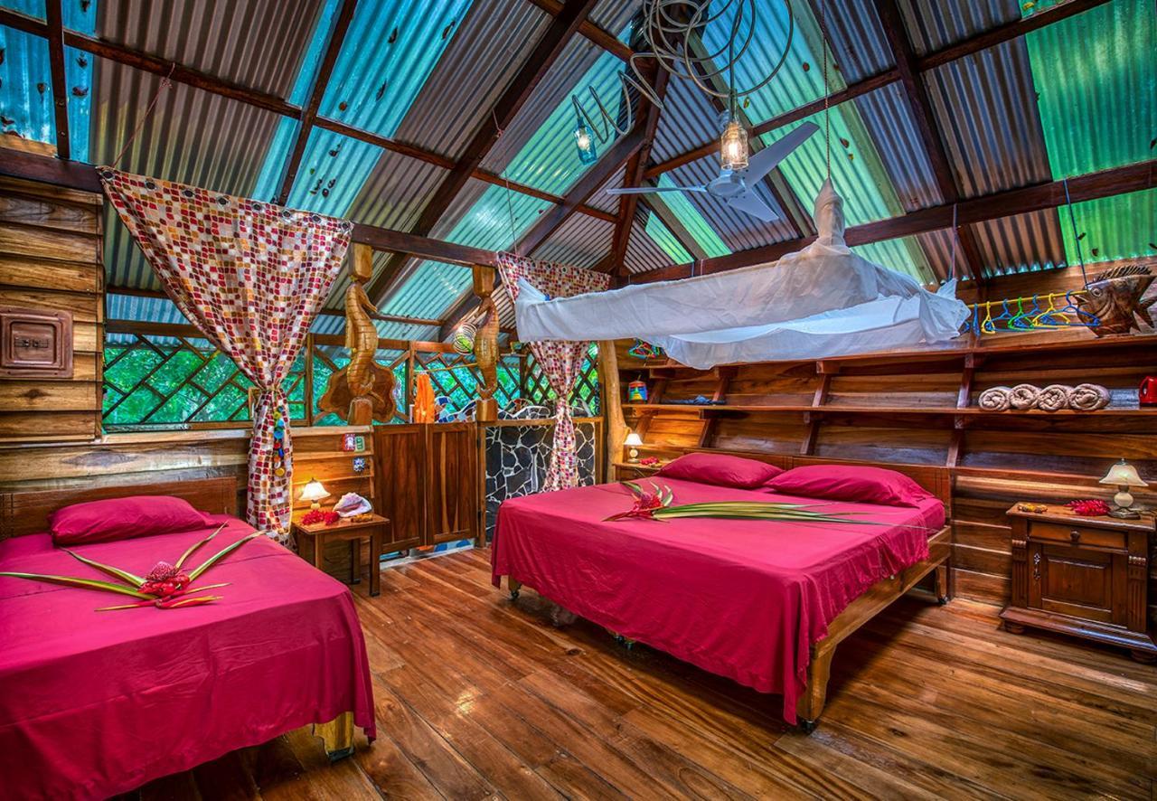 Lodge Congo Bongo Ecovillage Costa Rica *