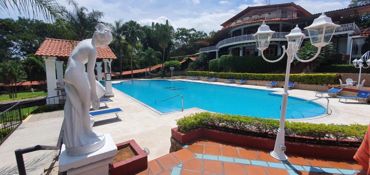 Hotel Martino Spa And Resort 5*