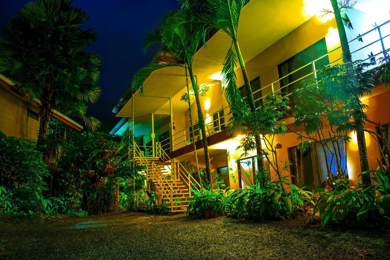 Luz De Luna Bahia Ballena Hotel