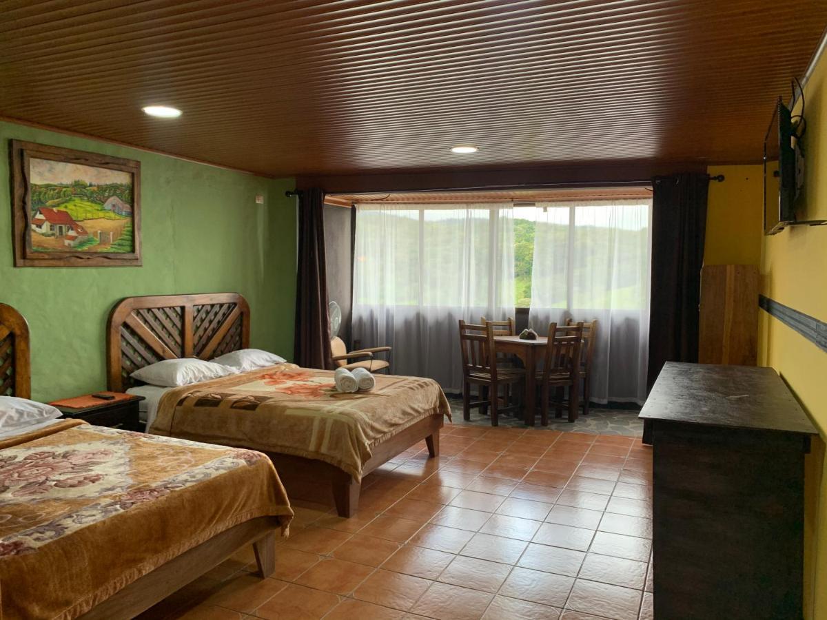 Cabinas Vista Al Golffo Hostel Monteverde