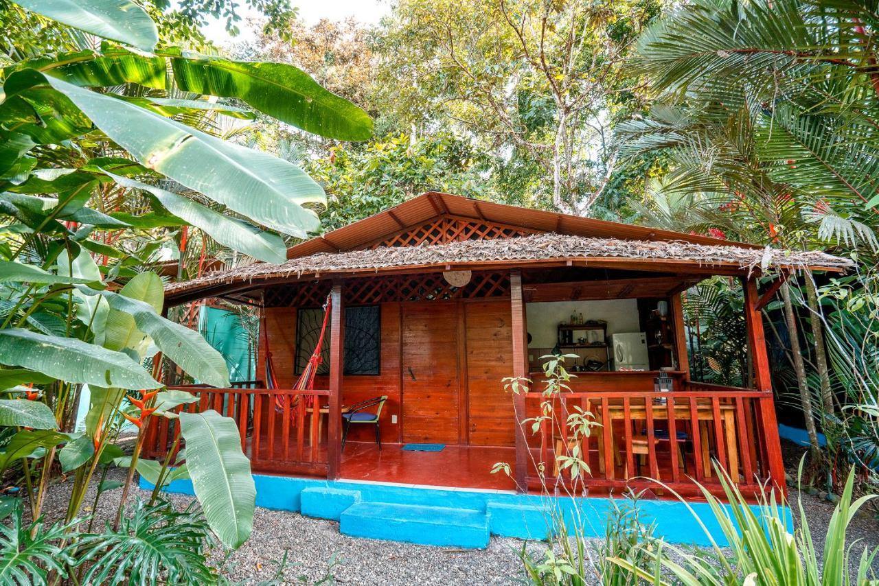Hotel Casitas Flores